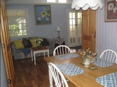 Chelsand Cottage - Accommodation Whitsundays 1
