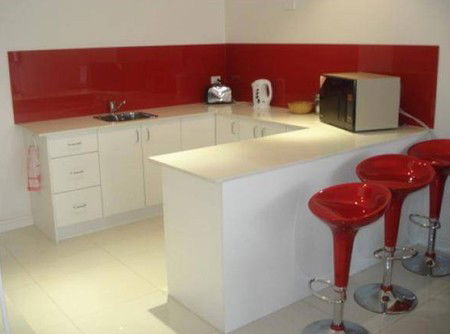 Manly Beach House - Accommodation Whitsundays 3