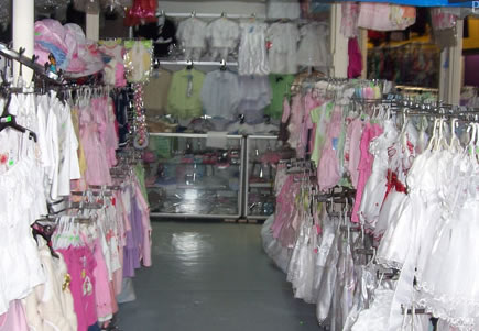 Pipeworks Fun Market - Accommodation Whitsundays 2