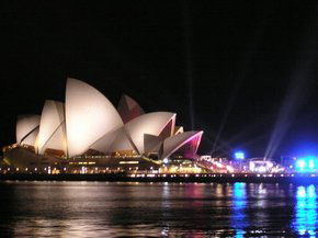 Sydney Opera House - Accommodation Whitsundays 3