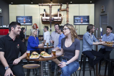 Carlton Brewhouse - Accommodation Whitsundays 6