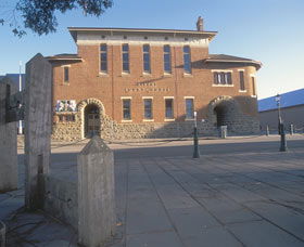 Albany Courthouse - Accommodation Whitsundays 0
