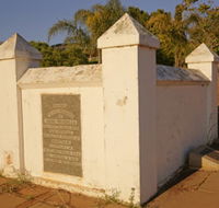 Morrell Memorial - Accommodation Whitsundays