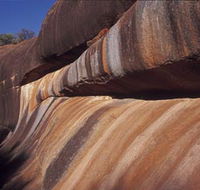 Elachbutting Rock - Accommodation Whitsundays
