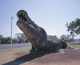 Crocodile Statue - Accommodation Whitsundays 0