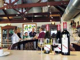 D'Arenberg Vineyard And Winery - Accommodation Whitsundays 0