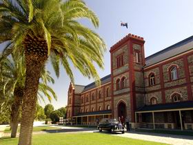 Chateau Tanunda Estate - Accommodation Whitsundays 0
