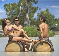 Caudo Vineyard Cellar Door - Accommodation Whitsundays
