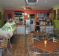 Cafe Lime and Gourmet Foodstore - Accommodation Whitsundays