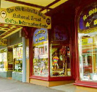Old Umbrella Shop - Accommodation Whitsundays