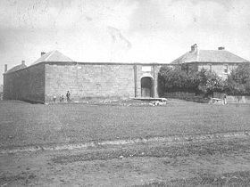 Oatlands Gaol House - Accommodation Whitsundays 0