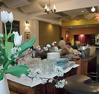 The Chairman and Yip - Accommodation Whitsundays