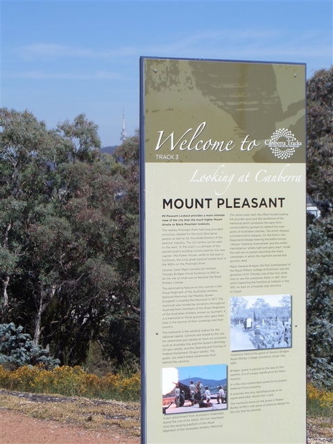 Mount Pleasant Lookout - Accommodation Whitsundays 0
