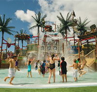 Wet 'n' Wild Water World - Accommodation Whitsundays