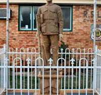 Soldier Statue Memorial Chinchilla - Accommodation Whitsundays