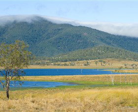Lake Elphinstone - Accommodation Whitsundays 0