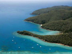 Hook Island QLD Accommodation Whitsundays