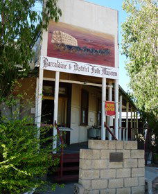 Barcaldine QLD Accommodation Whitsundays