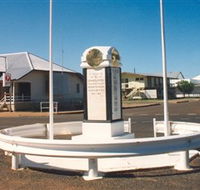 Cloncurry War Memorial - Accommodation Whitsundays