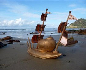 Great Escape Books - Accommodation Whitsundays 0