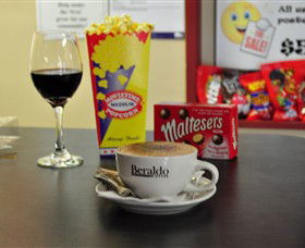 Mansfield Armchair Cinema - Accommodation Whitsundays 0