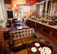 Star Hotel - Accommodation Whitsundays