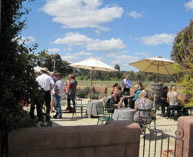Flynns Wines & Heathcotean Bistro - Accommodation Whitsundays 0
