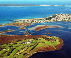 Queenscliff Golf Club - Accommodation Whitsundays 0