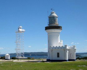 Point Perpendicular Lighthouse And Lookout - Accommodation Whitsundays 0