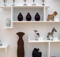 Swinging Swaggy Pottery Gift Ware and Cafe - Accommodation Whitsundays