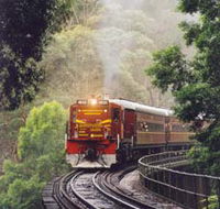 Cockatoo Run - Scenic Tour Train operated by 3801 Limited - Accommodation Whitsundays