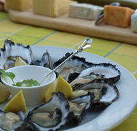 Oyster Shed on Wray Street - Accommodation Whitsundays