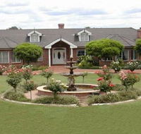 River Park Vineyard - Accommodation Whitsundays