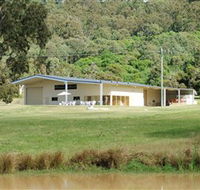 Razorback Ridge Wines - Accommodation Whitsundays
