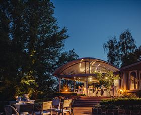 Athol Gardens - Accommodation Whitsundays 1