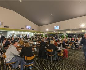 Gungahlin Lakes Golf And Community Club - Accommodation Whitsundays 2