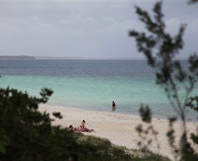 Boomers On Tour - Accommodation Whitsundays 1