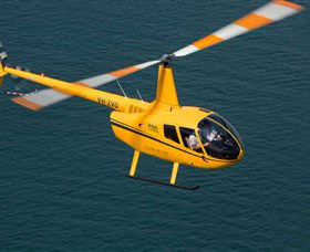 Australian Helicopter Pilot School - Accommodation Whitsundays 4
