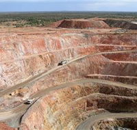 Fort Bourke Hill Lookout and Open Cut Mine - Accommodation Whitsundays