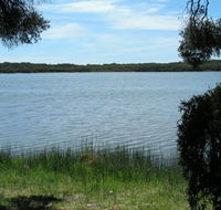 Lake Fellmongery Ski Lake - Accommodation Whitsundays
