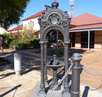 Witcombe Fountain - Accommodation Whitsundays
