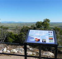Inkerman Hill - Accommodation Whitsundays