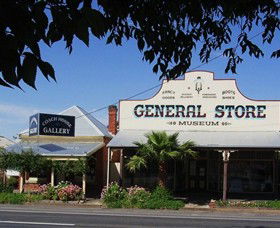 Wedderburn ACT Accommodation Whitsundays