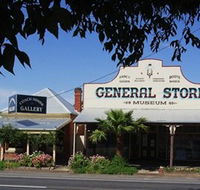 Coach House Art Gallery and Museum - Accommodation Whitsundays