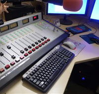 Peak Hill FM Community Radio Station - Accommodation Whitsundays