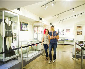 Henry Parkes Centre - Accommodation Whitsundays 0