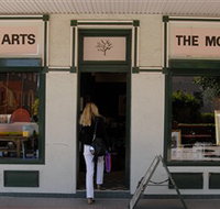 The Moree Gallery - Accommodation Whitsundays