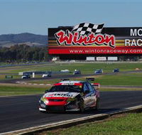 Winton Motor Raceway - Accommodation Whitsundays