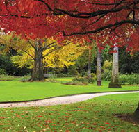 Albury Botanic Gardens - Accommodation Whitsundays
