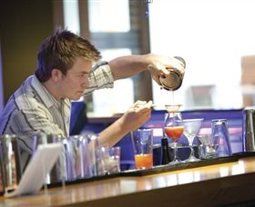 ZedBar - Accommodation Whitsundays 5